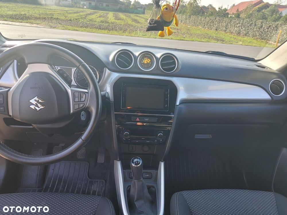 Suzuki Vitara - 8