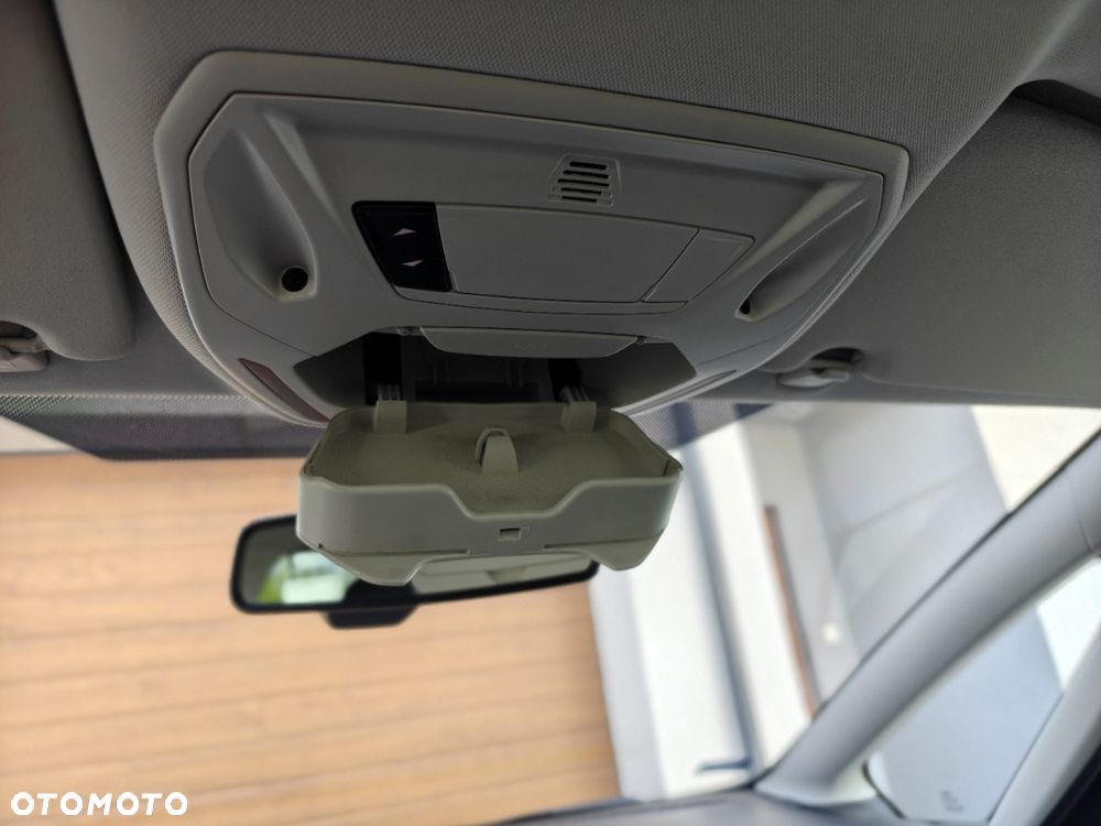 Ford S-Max 2.0 TDCi DPF Titanium X - 33