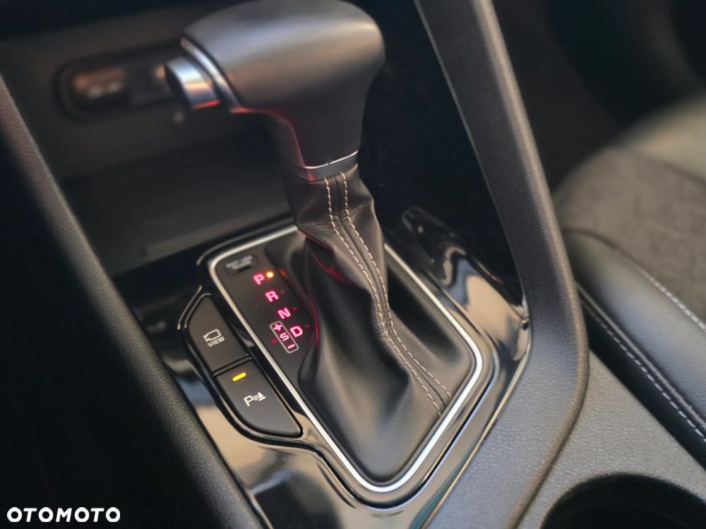 Kia Niro 1.6 GDI Hybrid L Business Line - 9