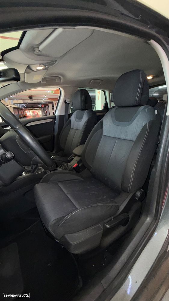 Citroën C4 1.6 HDi Exclusive J17 - 6