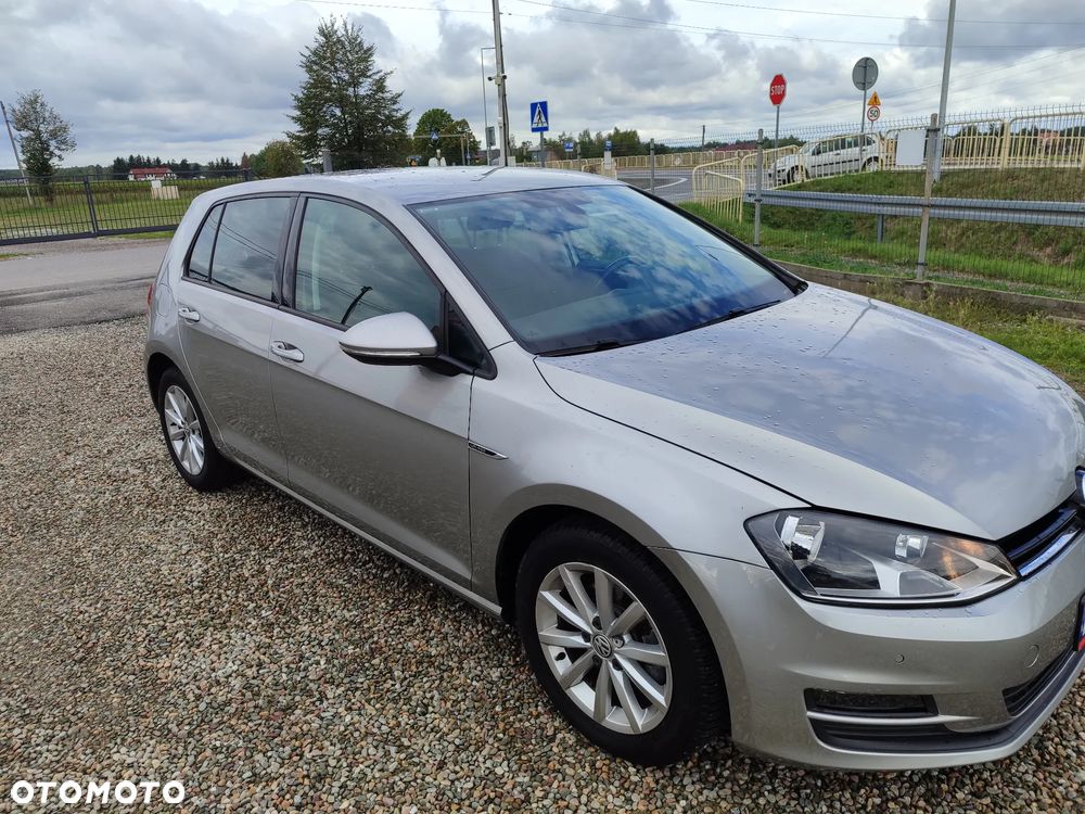 Volkswagen Golf 2.0 TDI BlueMotion Technology DSG Lounge - 6