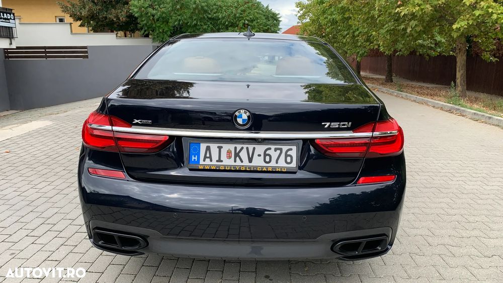 BMW Seria 7 750i xDrive - 4