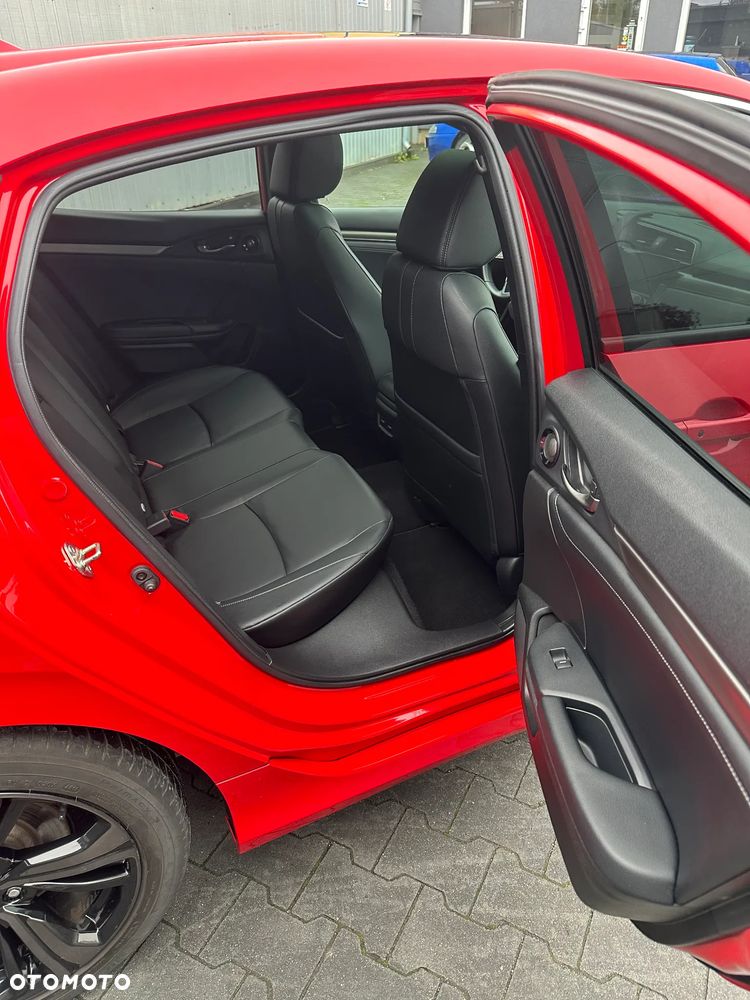 Honda Civic 1.0 T Executive Sport Line - 12