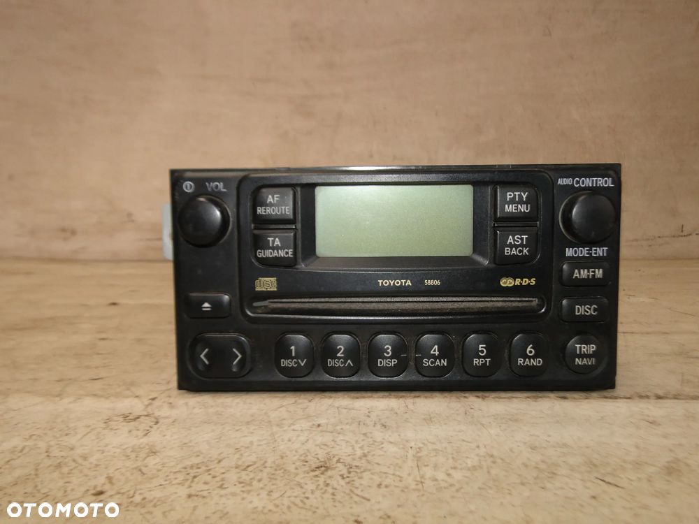 TOYOTA RAV4 II 2 RADIO RADIOODTWARZACZ CD EUROPA - 1