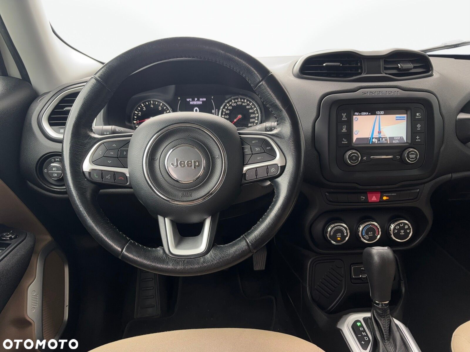 Jeep Renegade 1.4 MultiAir Longitude FWD S&S - 11