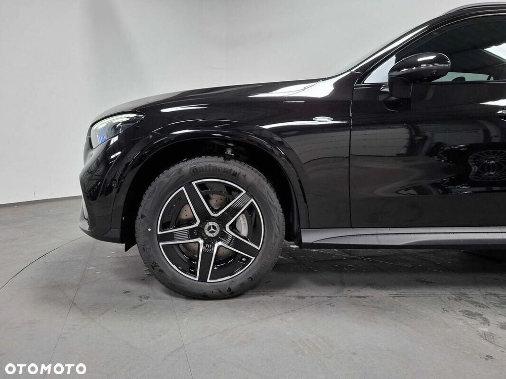 Mercedes-Benz GLC - 9