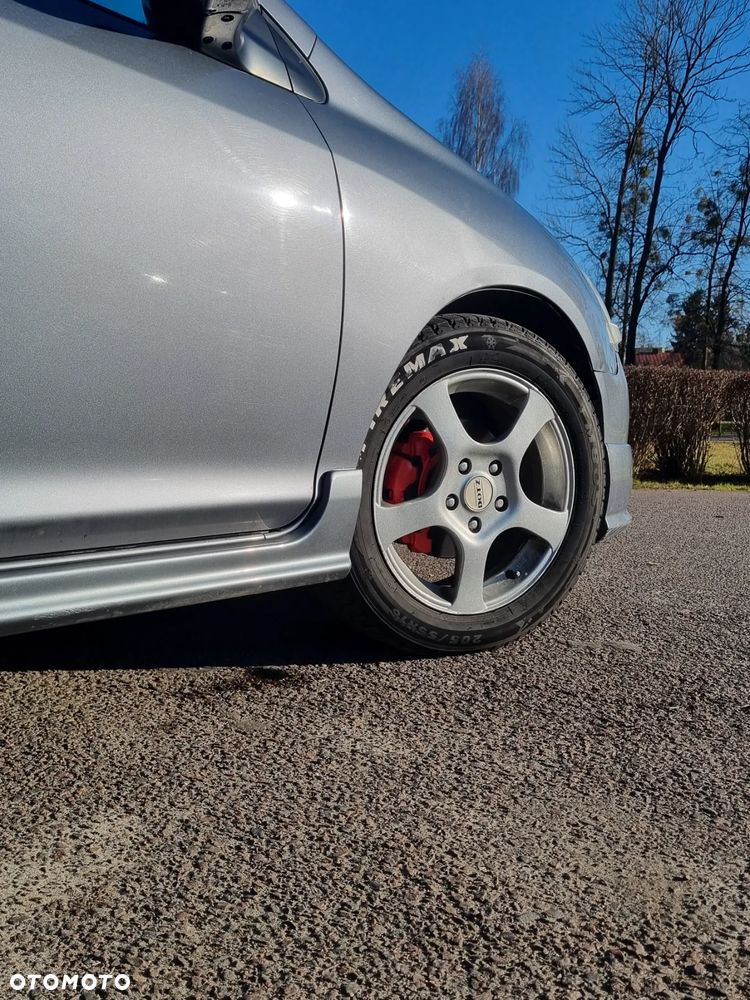 Honda Civic 1.4i Sport - 4