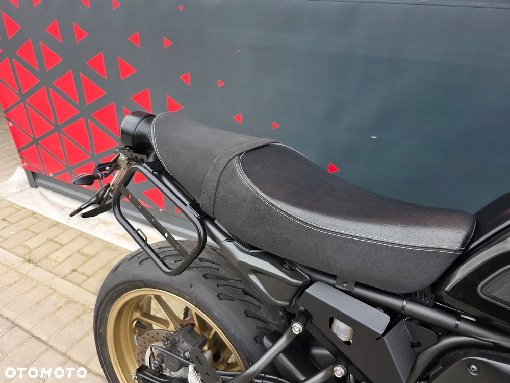 Yamaha XSR - 27