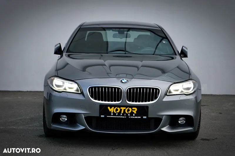 BMW Seria 5 525d xDrive AT - 2