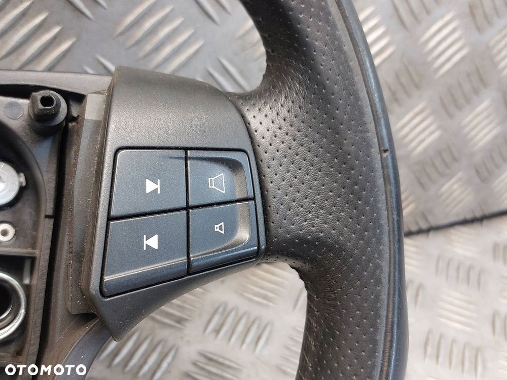 KIEROWNICA VOLVO C30 I 30778742 - 2