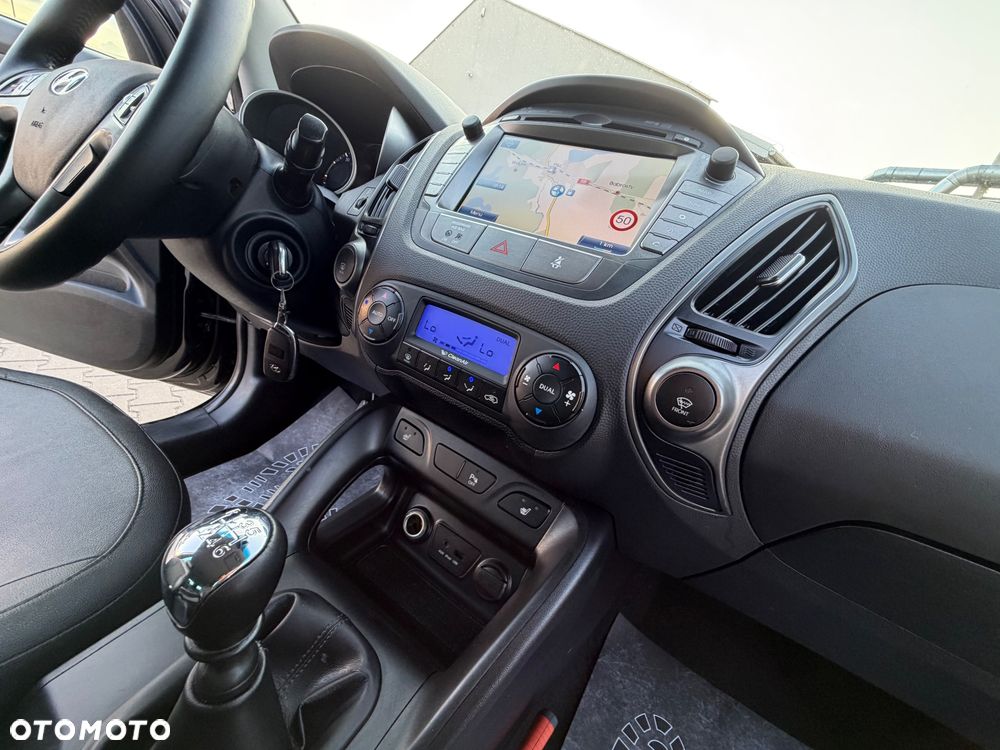 Hyundai ix35 1.6 2WD blue Comfort - 15