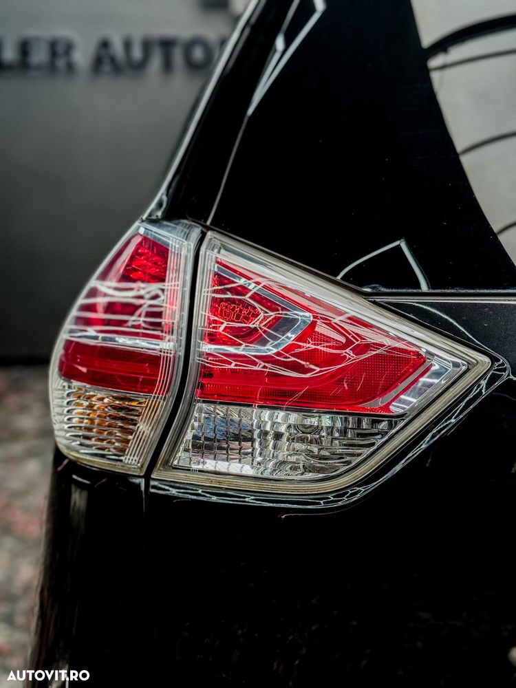 Nissan X-Trail 1.6L dCI Start/Stop XTRONIC Tekna - 17