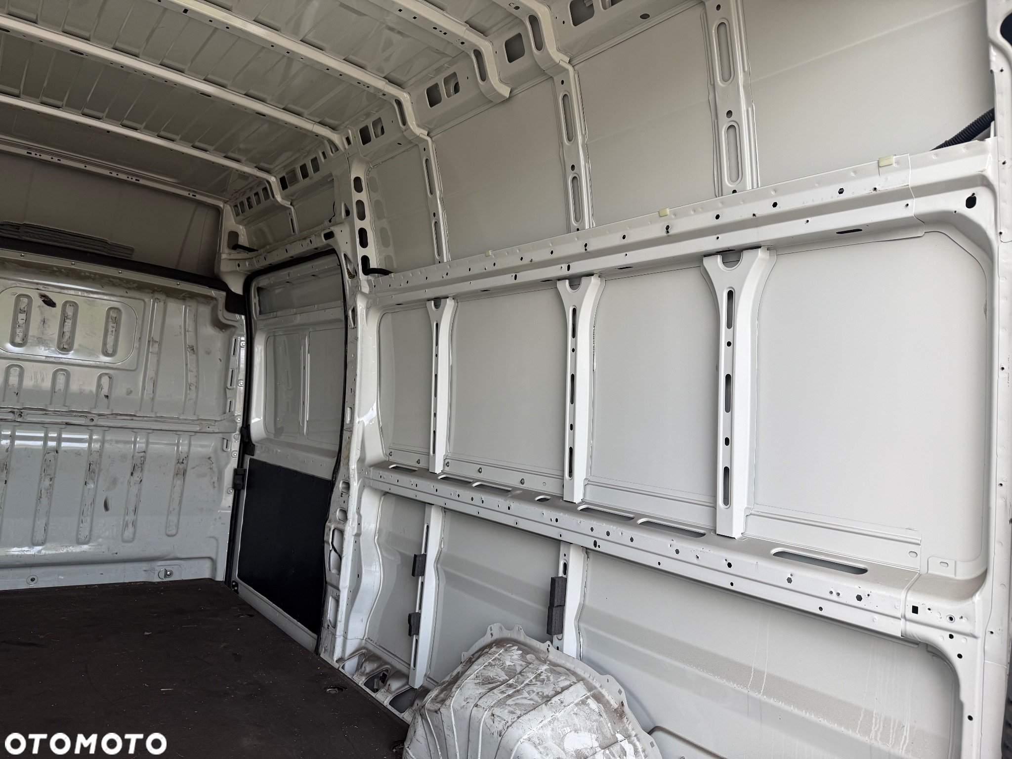Peugeot BOXER - 13