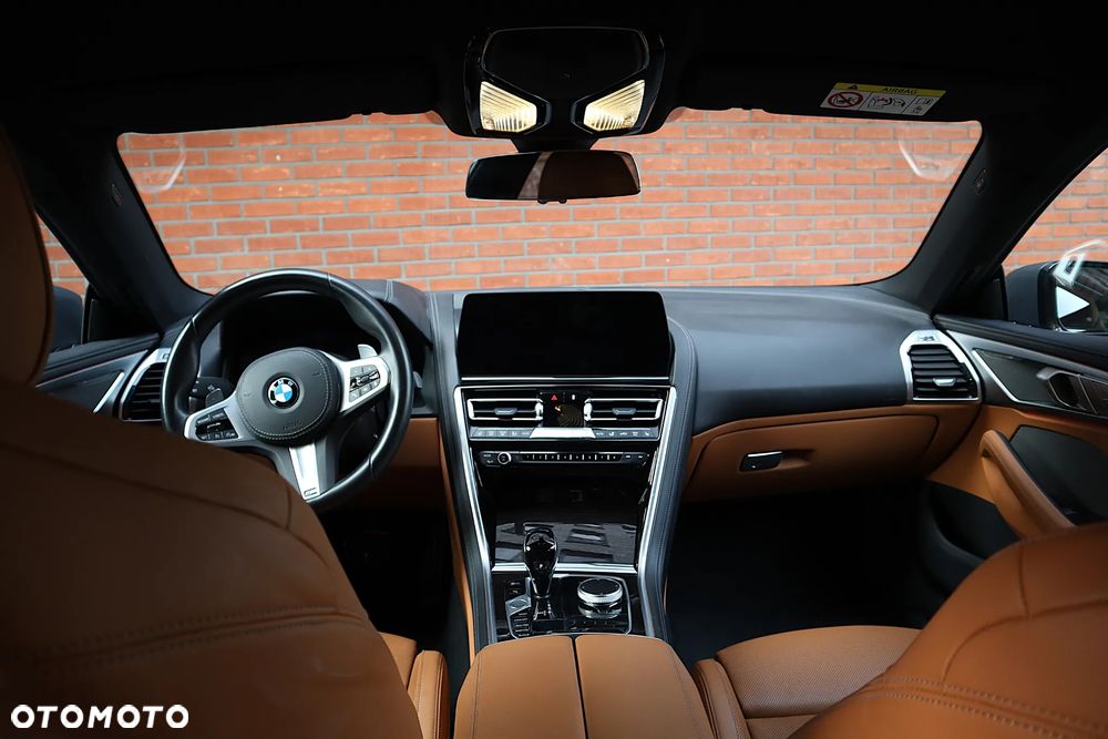 BMW Seria 8 840d xDrive mHEV - 12
