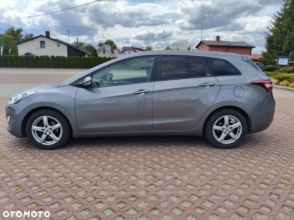 Hyundai i30 1.6 CRDI Trend - 8