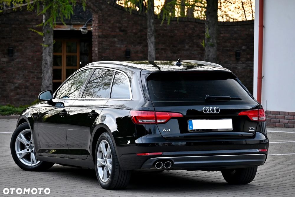 Audi A4 Avant 2.0 TDI Sport S tronic - 14