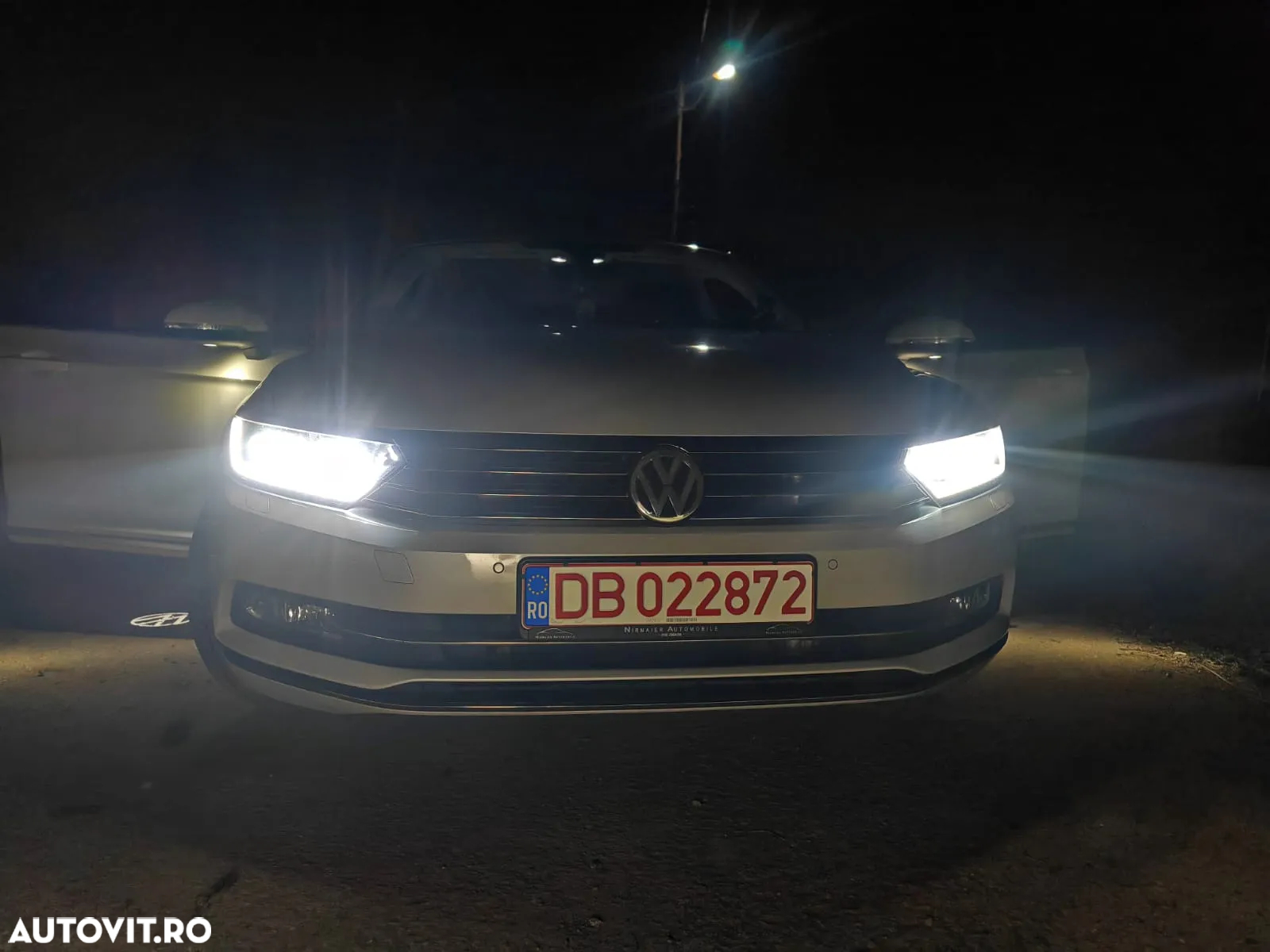Volkswagen Passat 2.0 TDI (BlueMotion Technology) Comfortline - 17