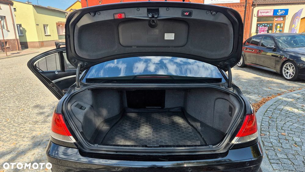 BMW Seria 7 730d - 12