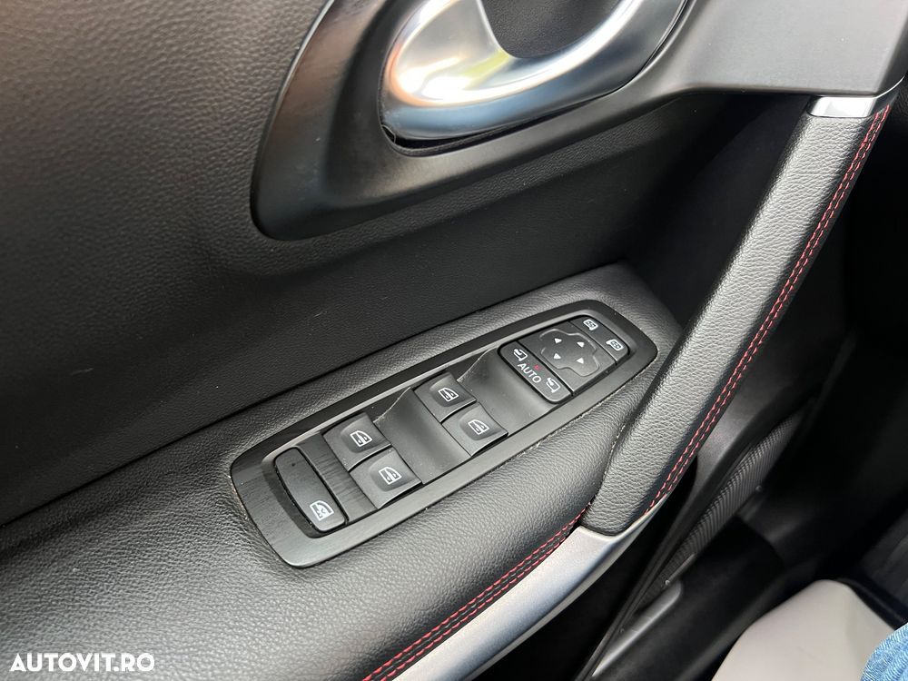 Renault Kadjar TCe EDC GPF Black Edition - 23