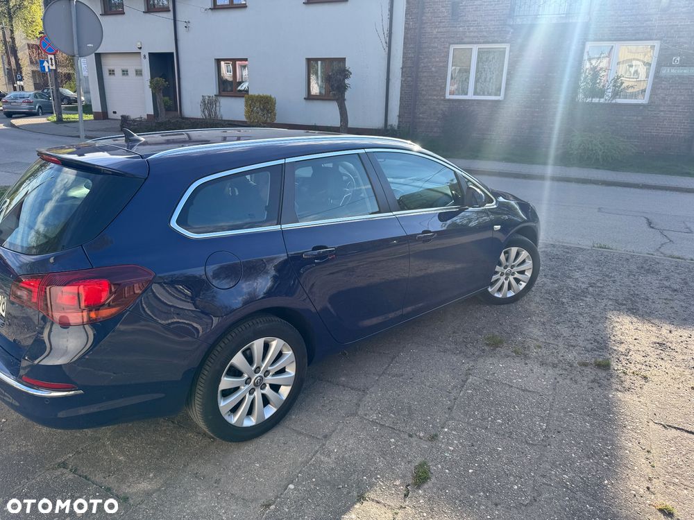 Opel Astra 1.6 CDTI DPF ecoFLEX TourerStart/Stop Edition - 13