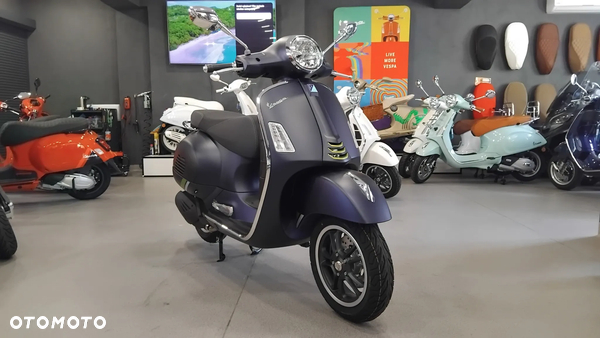 Vespa GTS