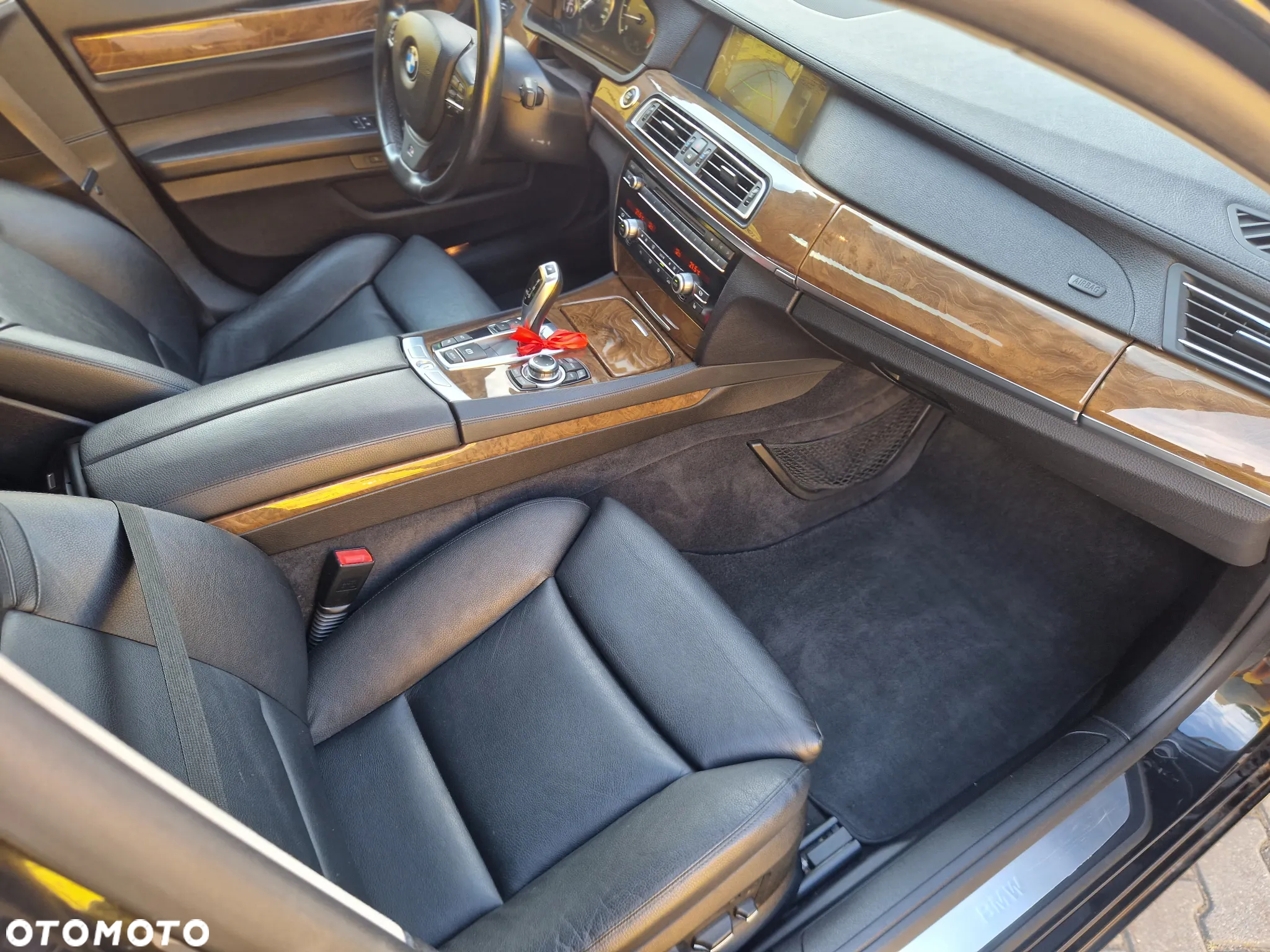 BMW Seria 7 730d - 33