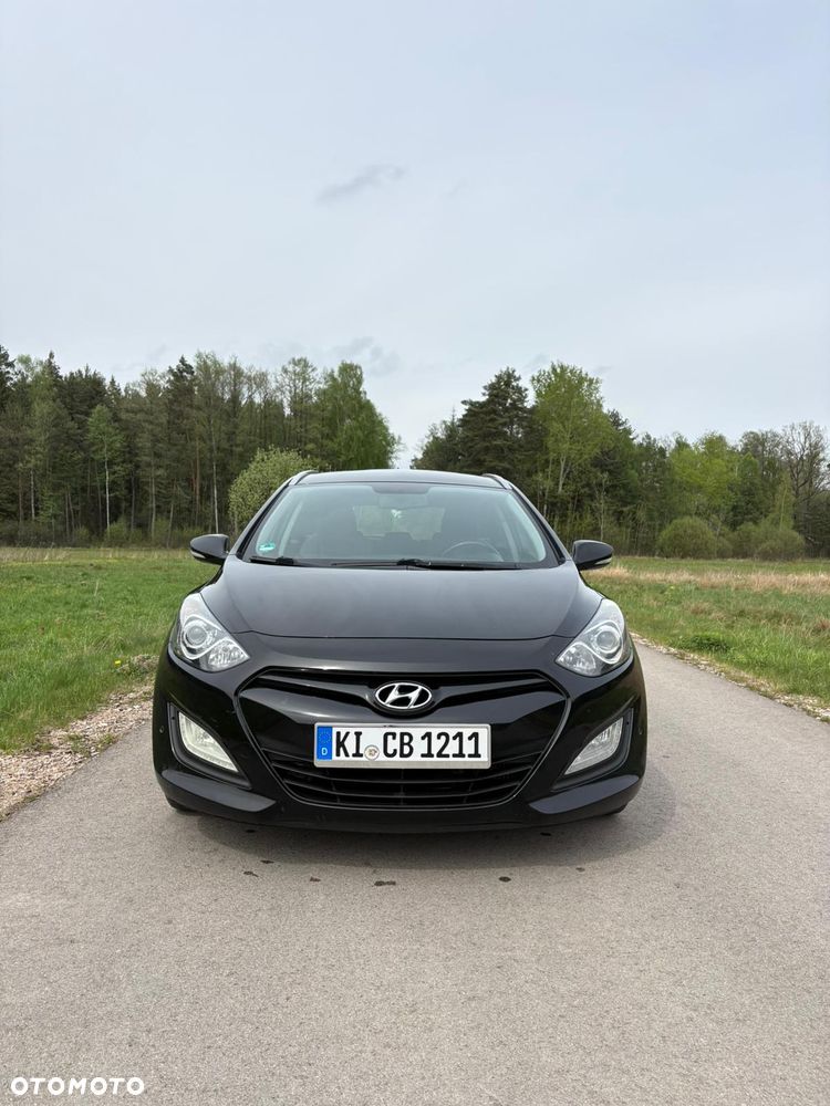 Hyundai i30 1.6 CRDi Fifa World Cup Edition - 2
