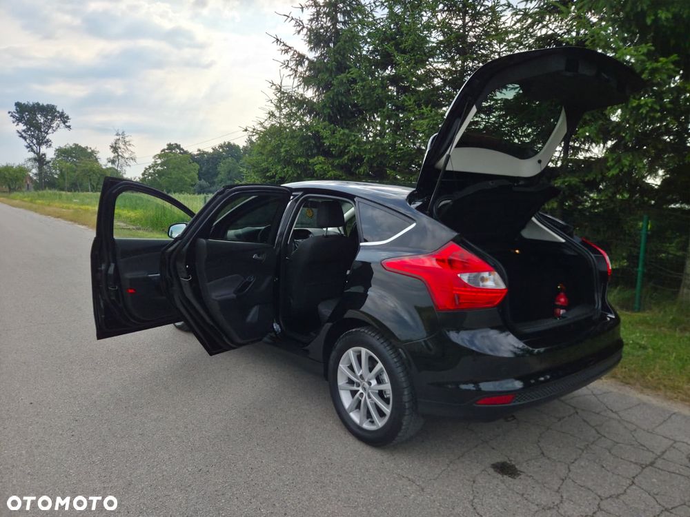 Ford Focus 1.0 EcoBoost Start-Stopp-System TREND - 25