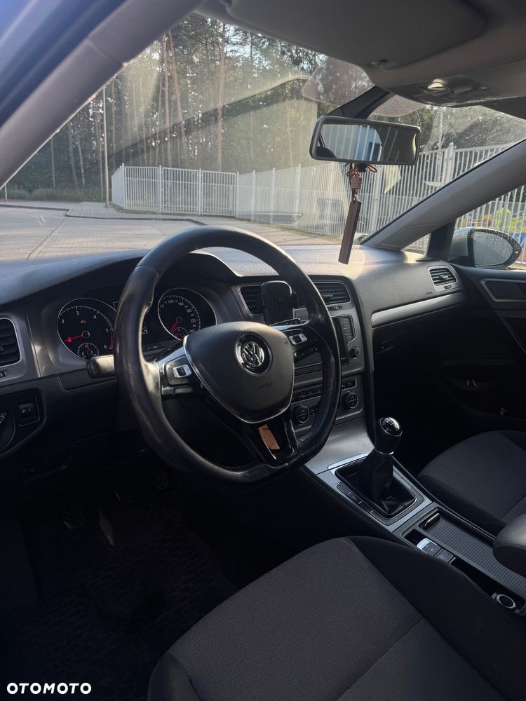 Volkswagen Golf 1.6 TDI BMT Comfortline - 3