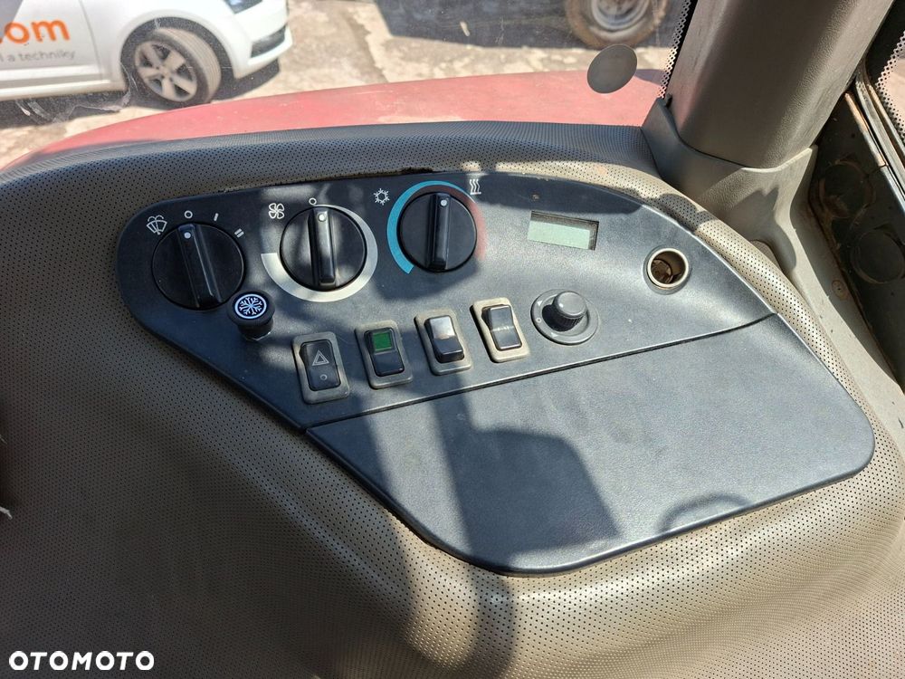 Case Mx 270 Magnum 4X4 - 15