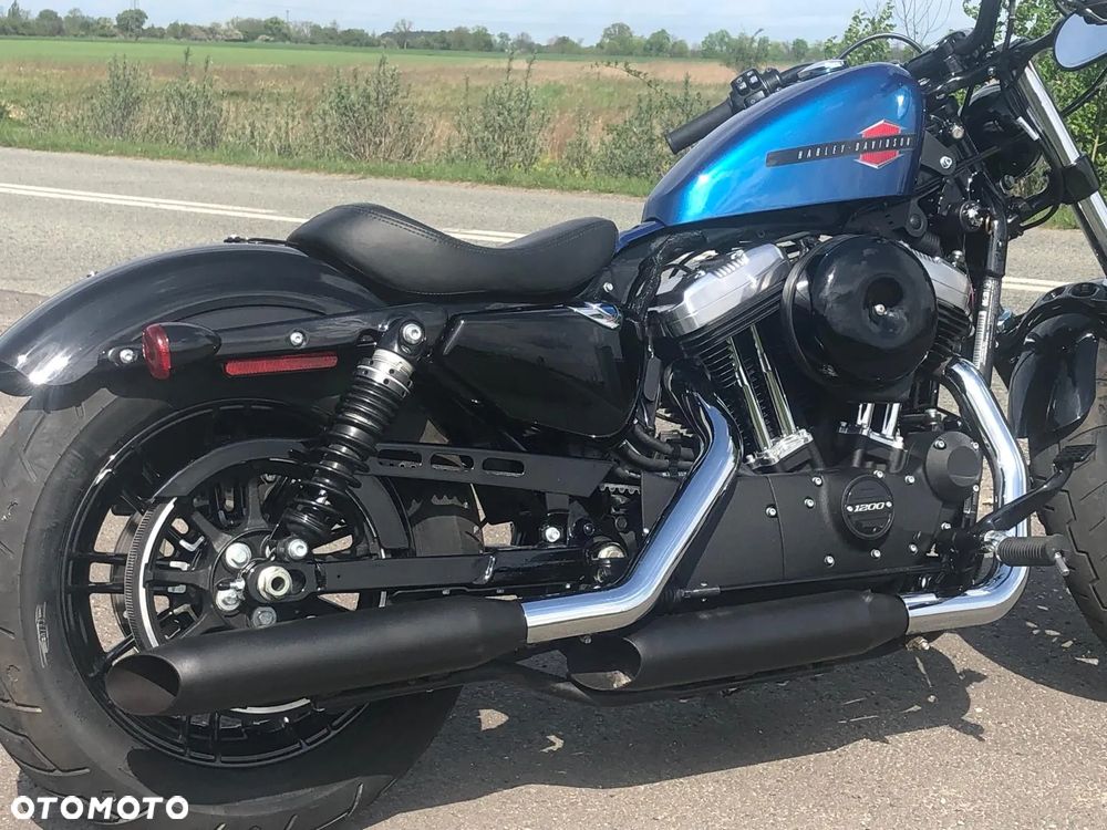 Harley-Davidson Sportster Forty-Eight - 3