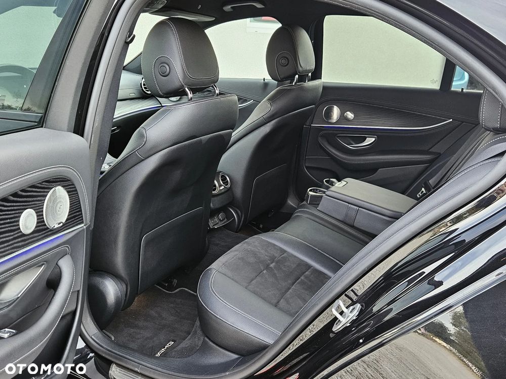 Mercedes-Benz Klasa E 220 d 4-Matic AMG - 13