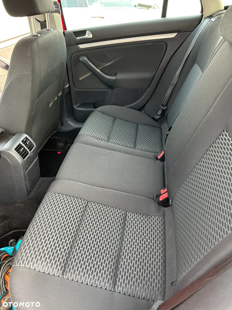 Volkswagen Golf VI 1.6 TDI Comfortline - 24