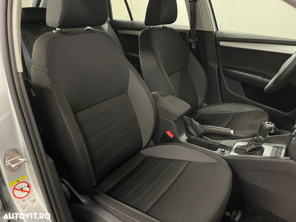 Skoda Octavia 2.0 TDI (Green tec) DSG Style - 9