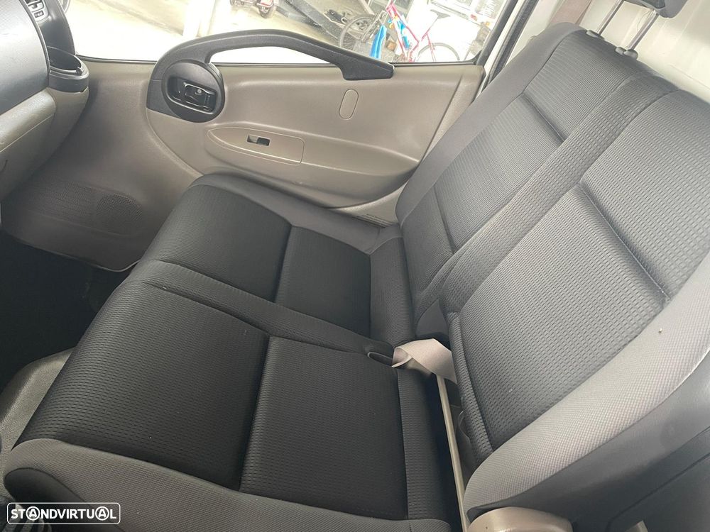 Nissan Cabstar NT400 35.14 2.5DCI c/Báscula - 9