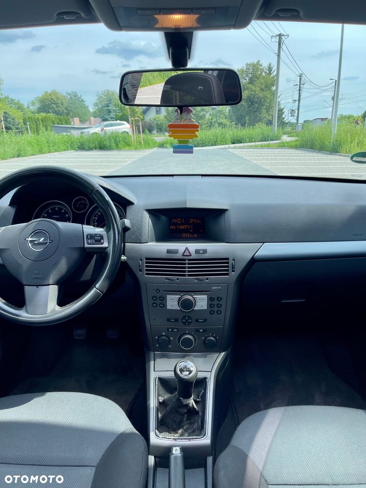 Opel Astra 1.8 Edition Plus - 16