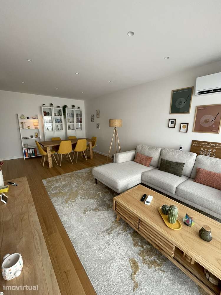 Apartamento T2 Novo em Oliveira do Douro | Mobilado e pronto habitar