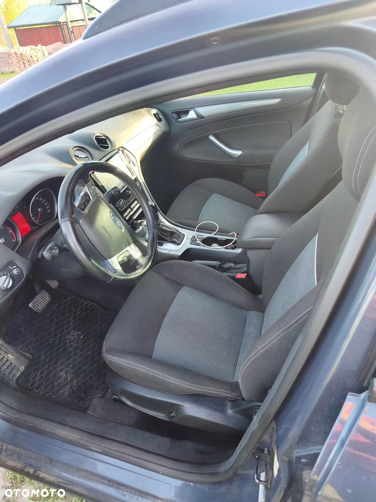 Ford Mondeo 2.0 TDCi Titanium - 6