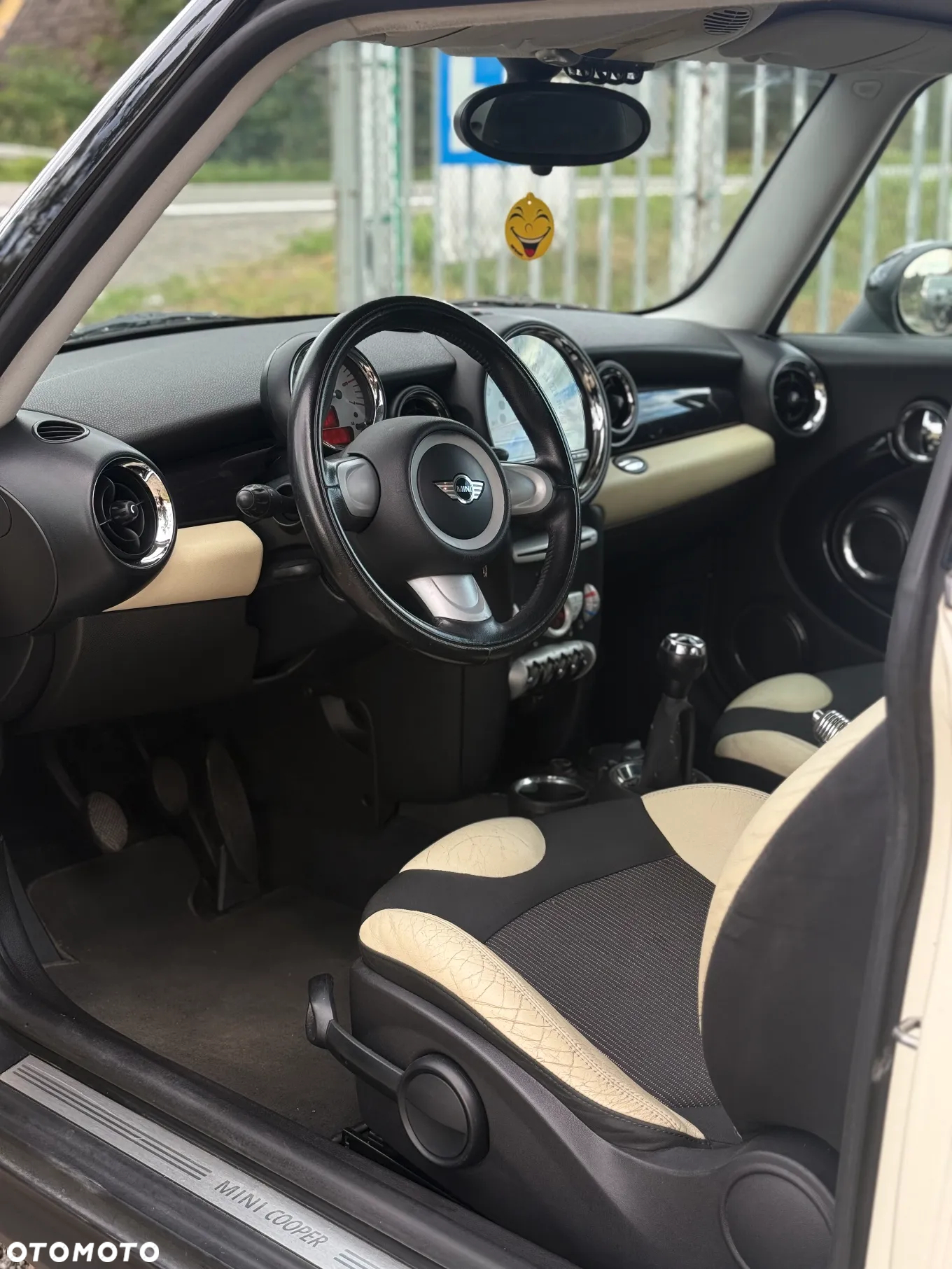 MINI Cooper D - 12