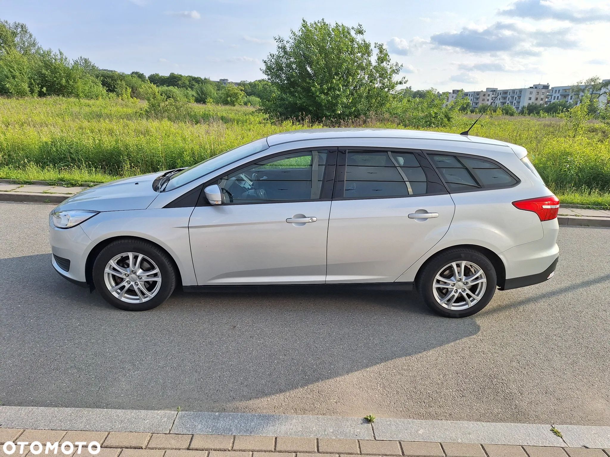 Ford Focus 1.6 Trend - 1