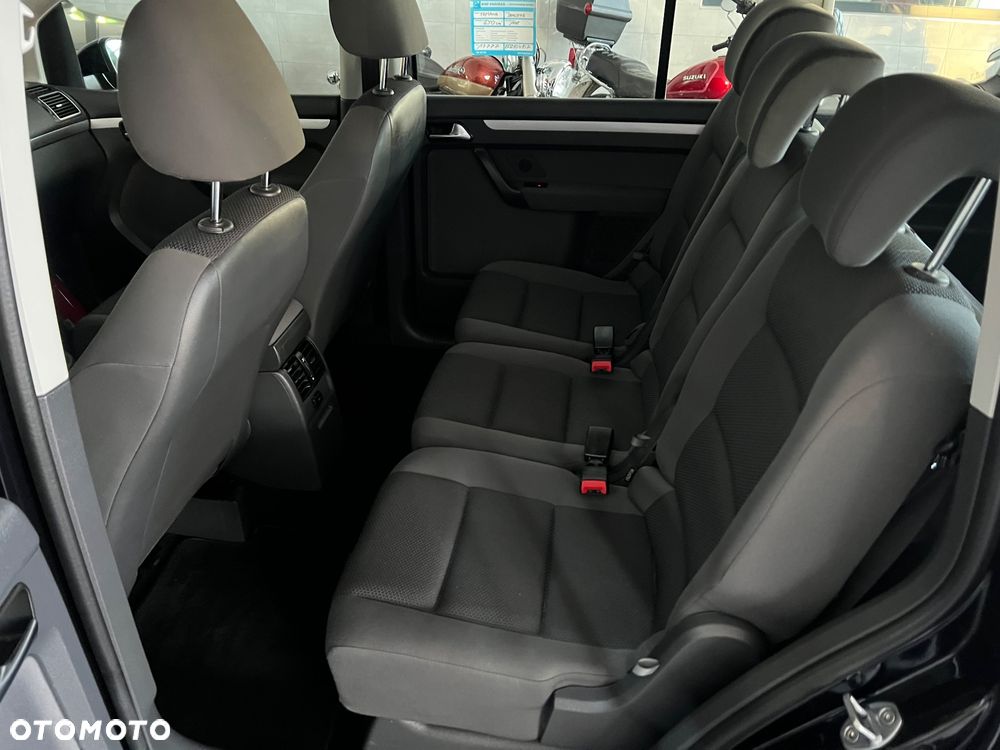 Volkswagen Touran 1.6 TDI DPF BlueMotion Technology Comfortline - 19