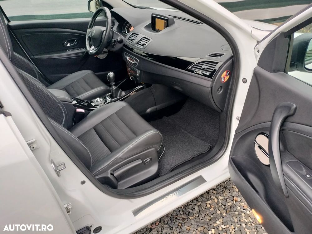 Renault Megane ENERGY TCe 130 Start & Stop Bose Edition - 5