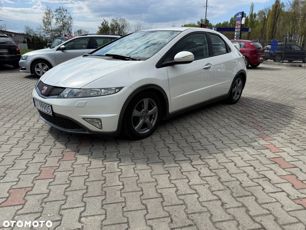 Honda Civic 1.8i-VTEC Sport - 2