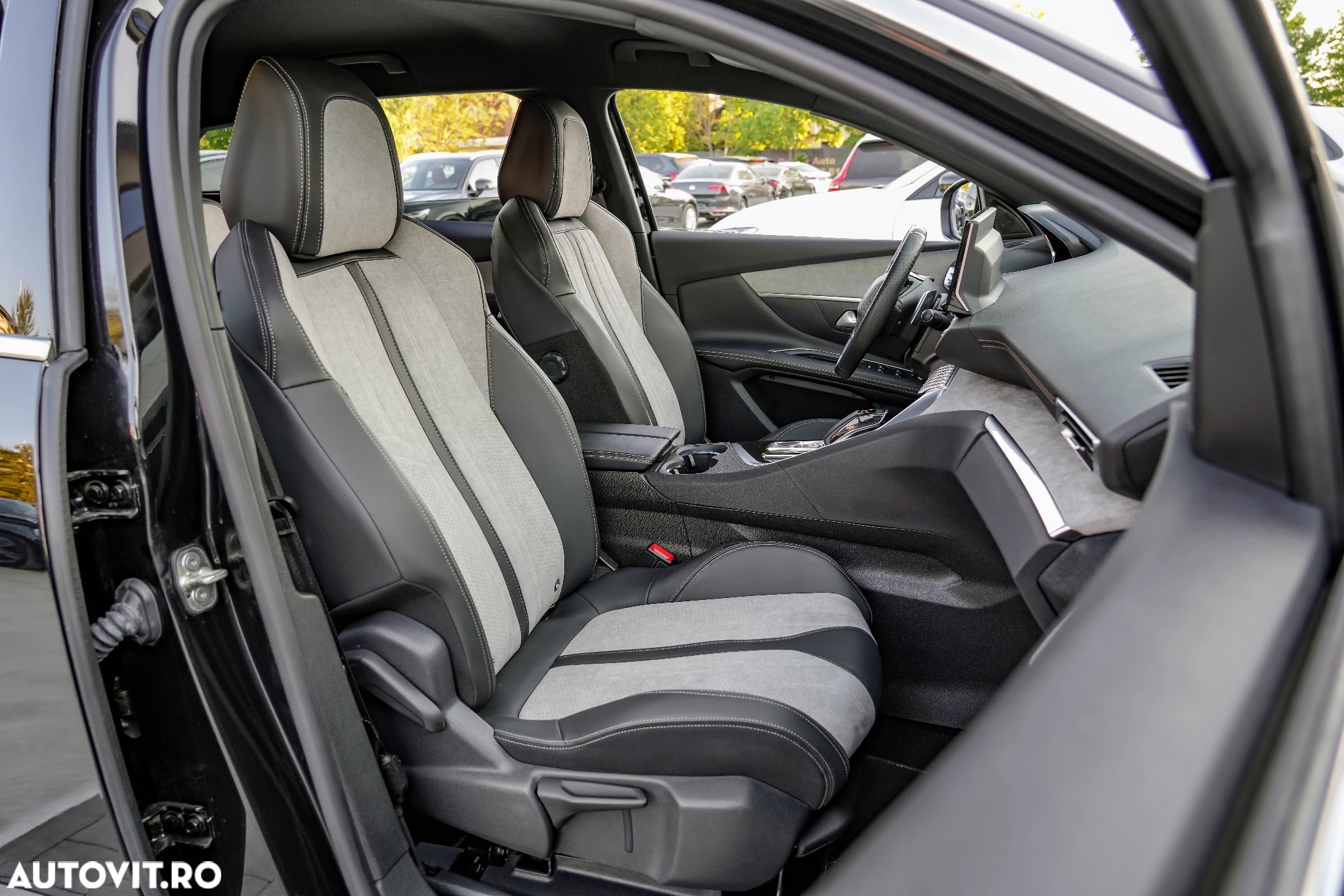 Peugeot 3008 PHEV EAT8 GT Pack - 13