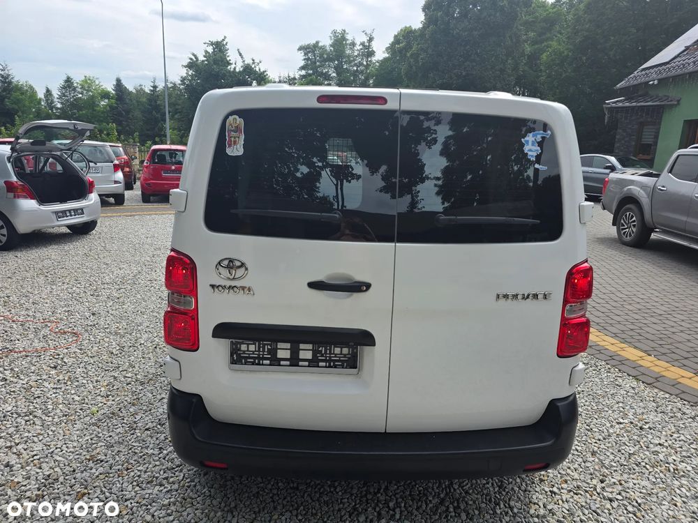 Toyota ProAce Kombi D-4D Medium 2,7t - 6