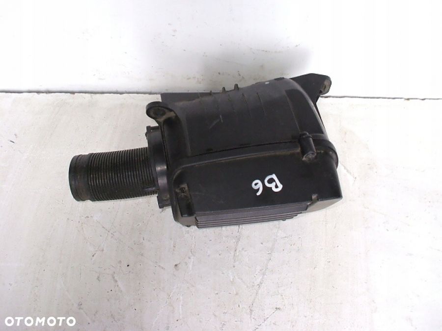 PASSAT B6 2.0FSI FILTR POWIETRZA OBUDOWA FILTRA 3C0129601AC - 1