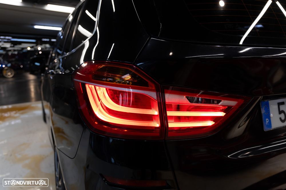 BMW 218 Gran Tourer d 7L Pack M - 6
