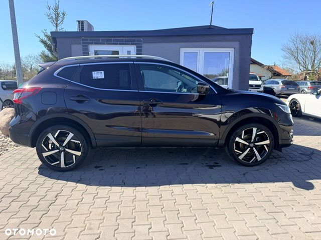 Nissan Qashqai 1.6 Tekna CVT - 11