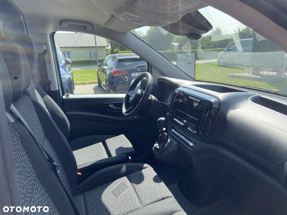 Mercedes-Benz Vito - 12
