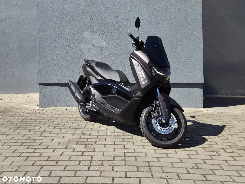 Yamaha NMAX - 8
